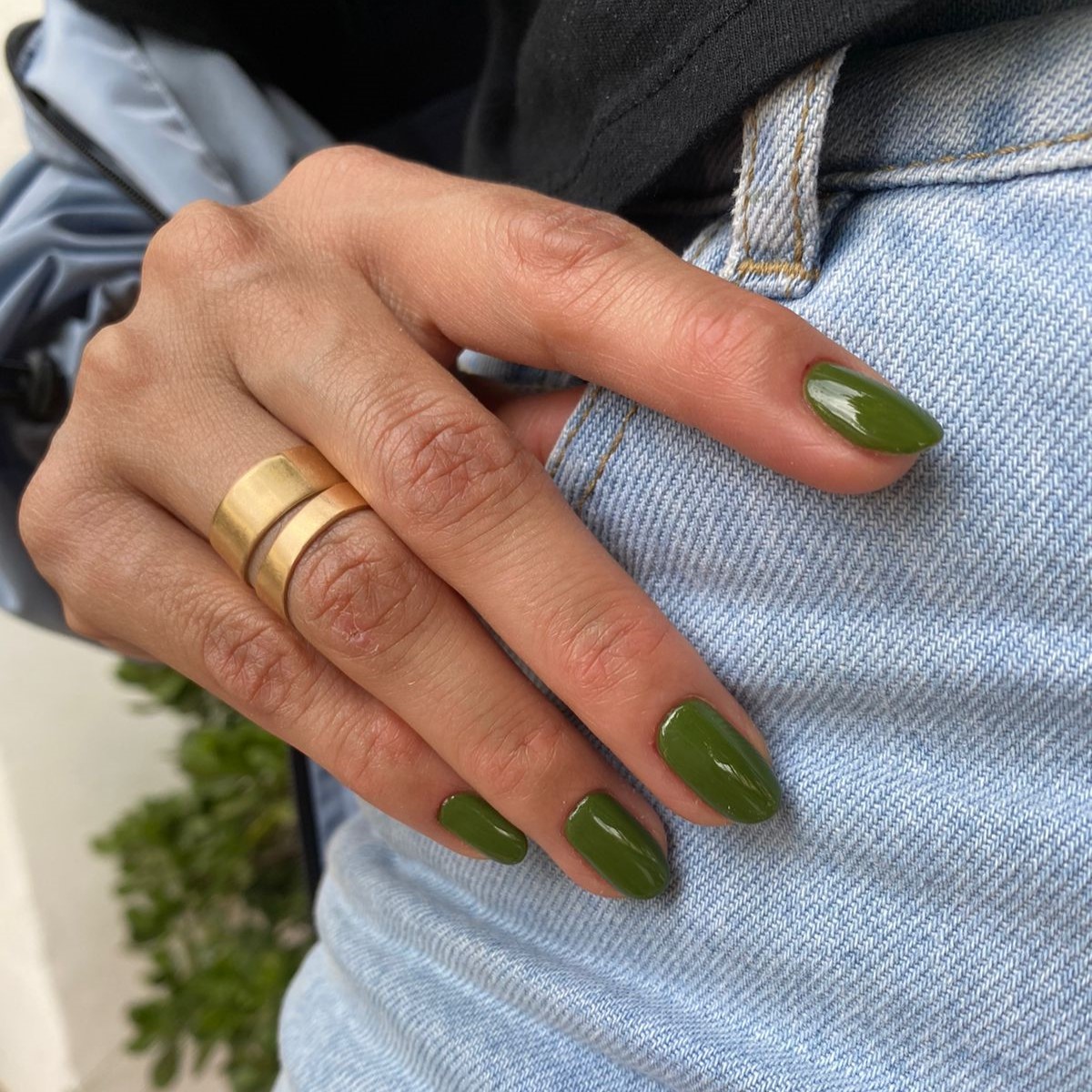 Nail Salon green nails